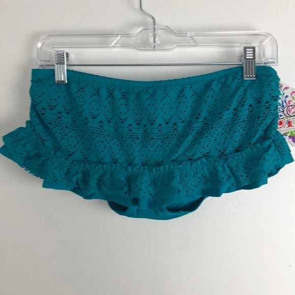 NEW BECCA By Rebecca Virtue Top L Bottom M Swimwear - Picture 4 of 14